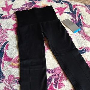 Homma NWT Black Leggings